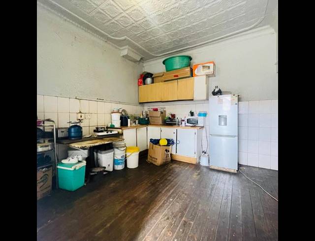 13 BEDROOM HOUSE FOR SALE IN BOKSBURG NORTH